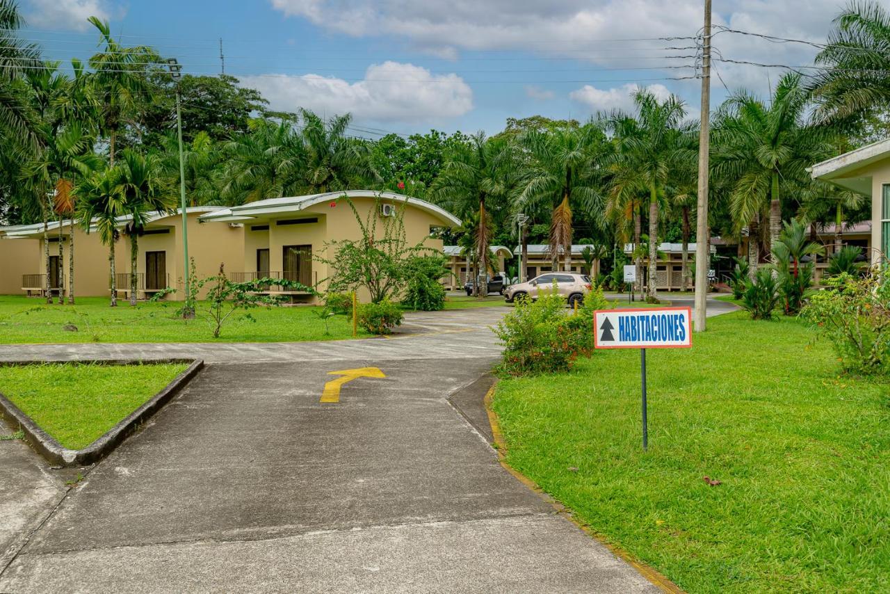 Hotel Los Rios Guácimo 外观 照片