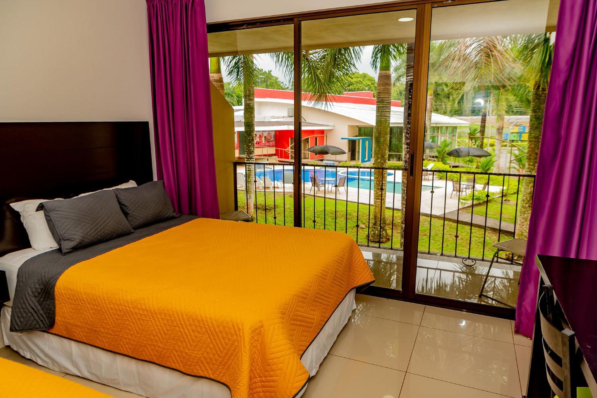 Hotel Los Rios Guácimo 外观 照片