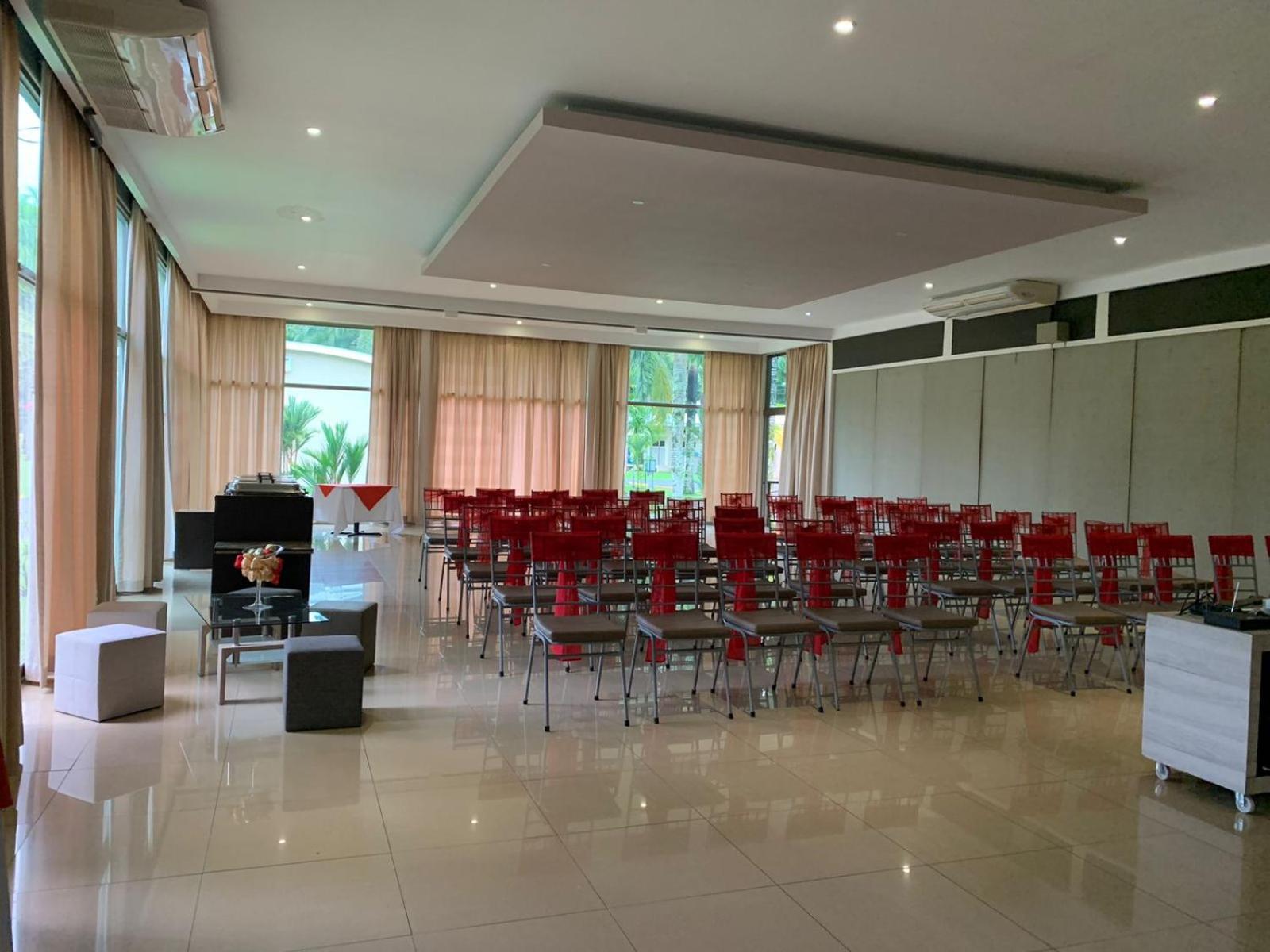 Hotel Los Rios Guácimo 外观 照片